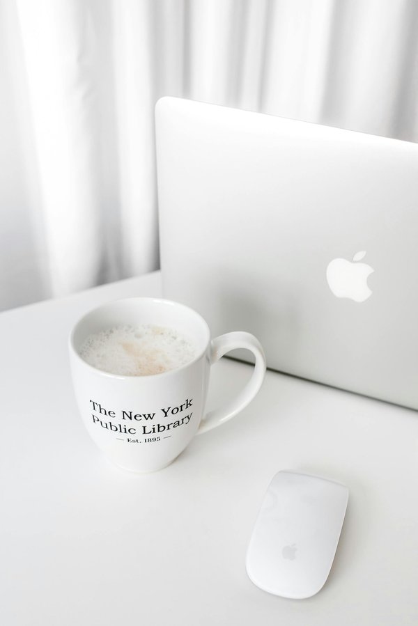 Mugs d'entreprise : personnalisez votre image de marque